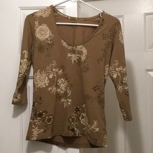 Columbia. Hardly worn knit top, 3/4 length sleeves